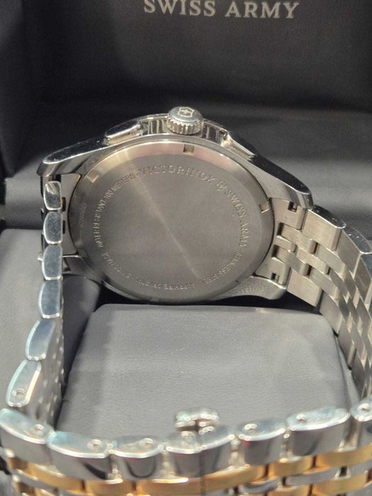 Zegarek Victorinox Alliance Chronograph 249116