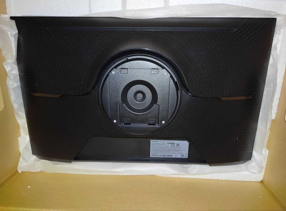 Монітор ігровий Samsung Odyssey G3 24 та 27
