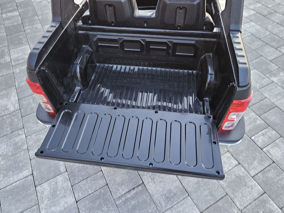 FORD RANGER WILDTRAK na pilota, dwuosobowy