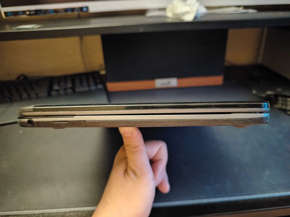 Toshiba Satellite U920t - laptop i tablet w jednym - USZKODZONE!