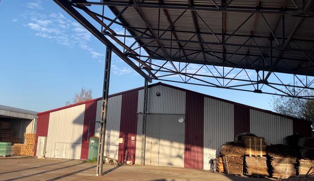 Виробничий комплекс 2200 м2 та 0,64 га, Волинська область