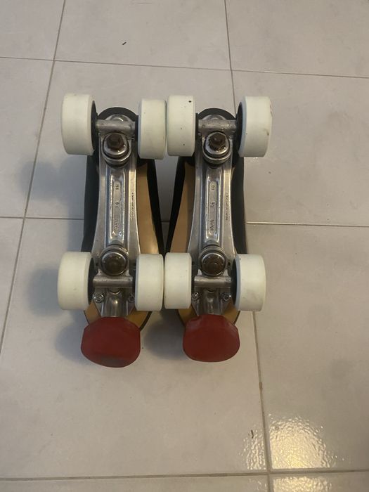 Equipamento de hóquei em patins