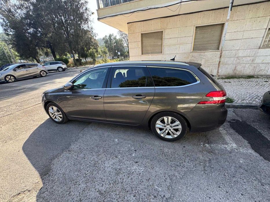 Carrinha Peugeot de 2014 Diesel