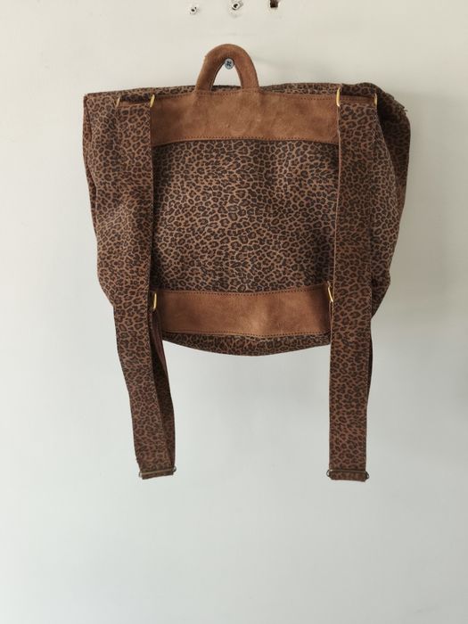 Mala em couro verdadeiro