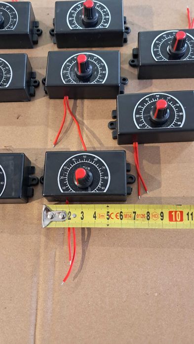 Regulator obrotów 220-230v/100w.