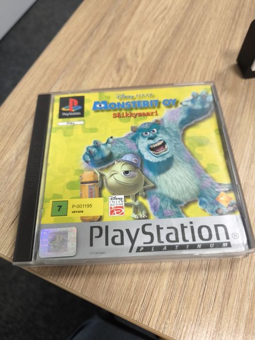 Monster ps1 PlayStation 1