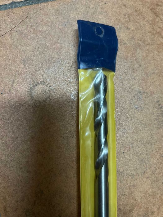 Broca nova MacFer 12×600 mm – lacrada – Faro