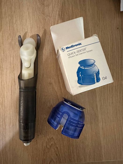 Інсулінова помпа Medtronic Minimed 715