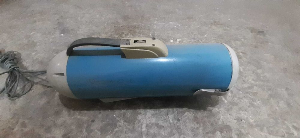 Stary Odkurzacz Alfa K2 z 1970 roku