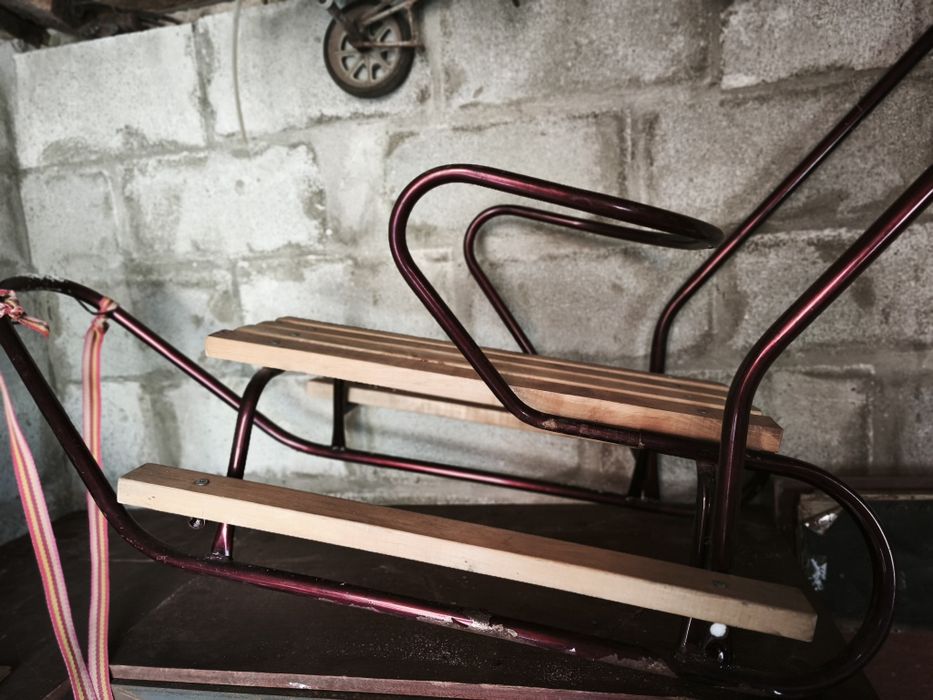 Продам санки з ручкою