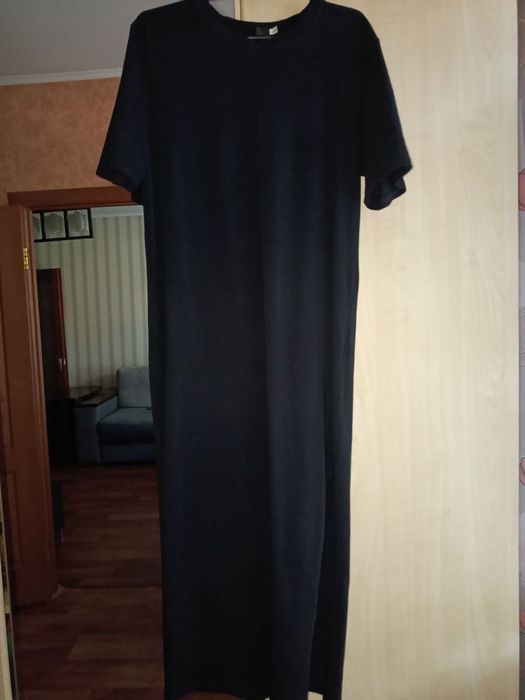 Сукня футболка з вирізом р46