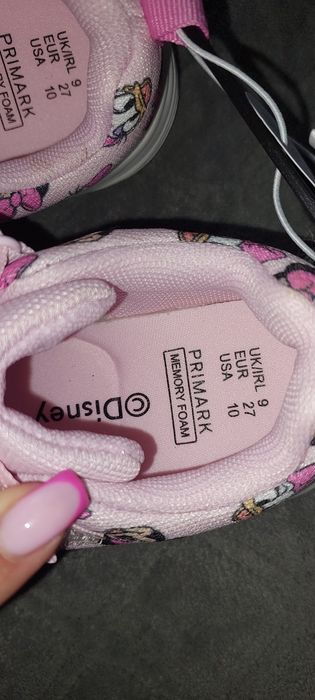 Легенькі кросівки Primark на дівчинку 27,стелька 16,5