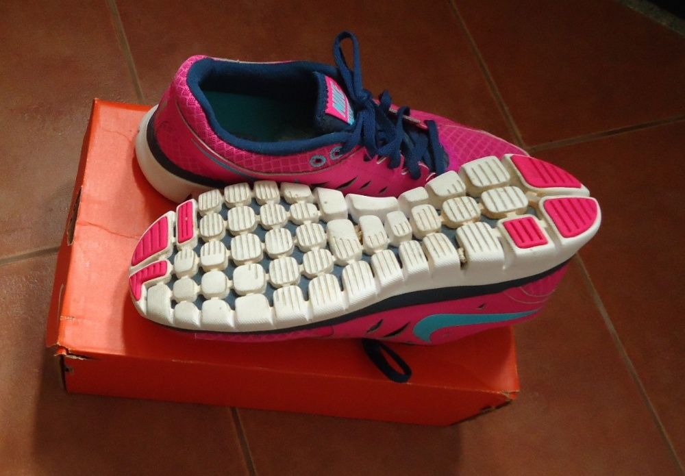 Ténis/sapatilhas Nike 39 originais novos!Novo preço!