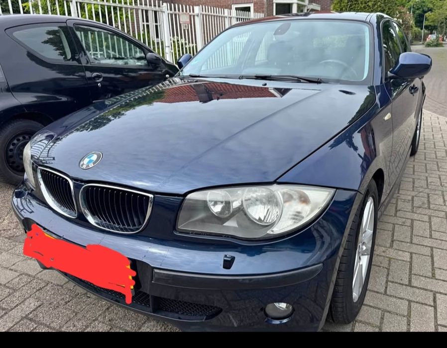 Bmw sere 1 gasolina 2010 carro  esta muito bom  negociável
