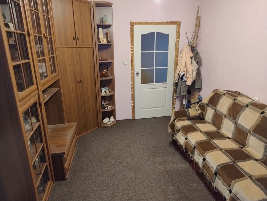 Продам 3-х кімнатну квартиру 68,2 кв.м