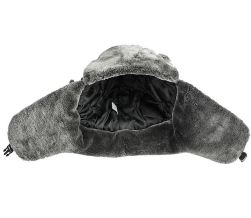 Czapka chłopięca zimowa uszatka beżowa 54 cm