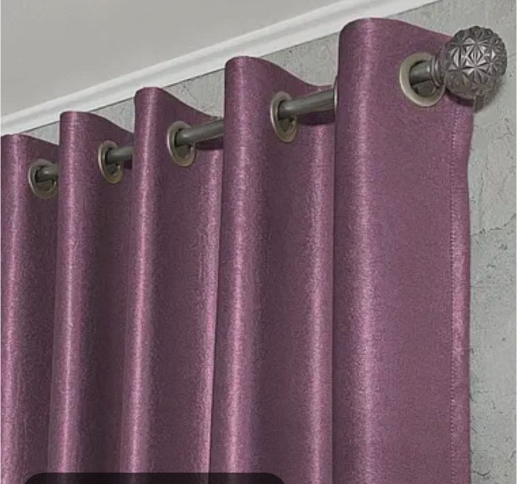 Штори Primark фіолетового кольору