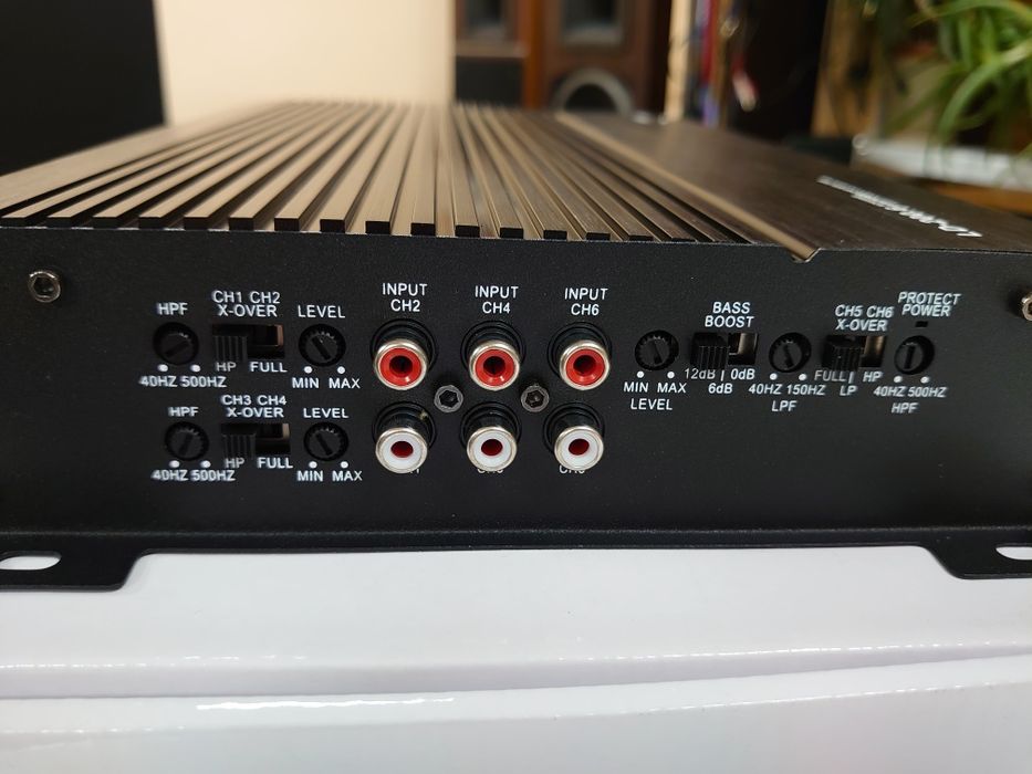 6-канальный автомобильный усилитель 6х50вт RMS
