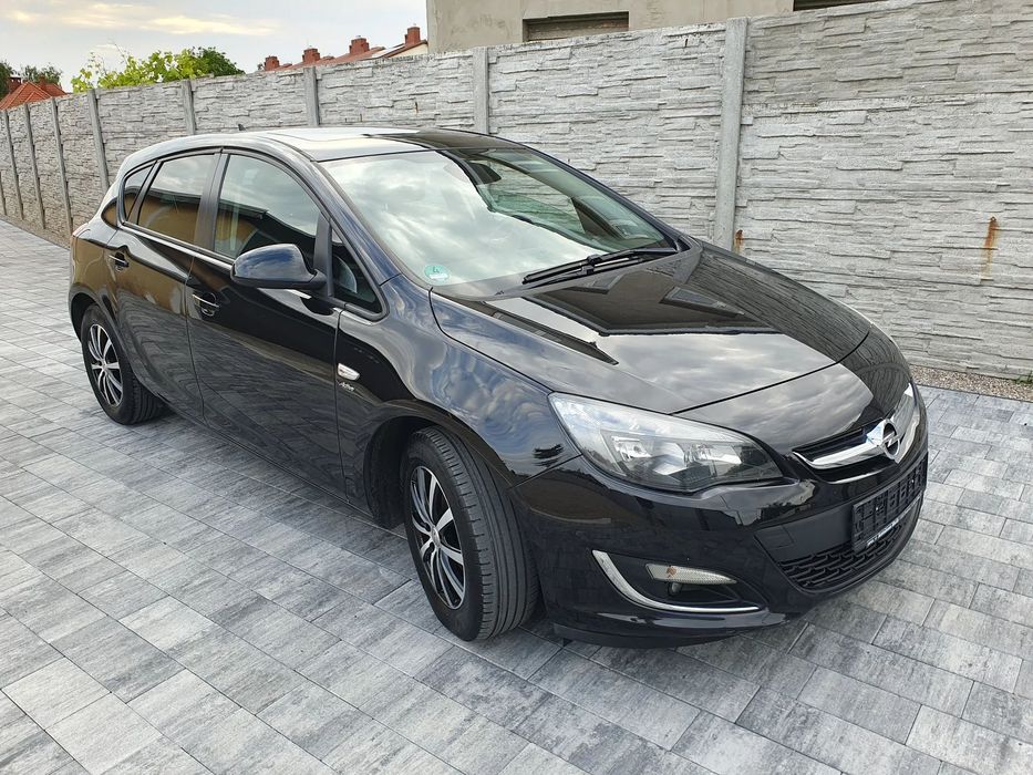 Opel Astra 1.4 Turbo LIFT 2013r Pełna Historia Serwisowa, dobre wyposażenie