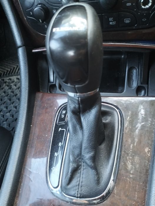 Mercedes C 220 2,2(Diesel)com 143cv