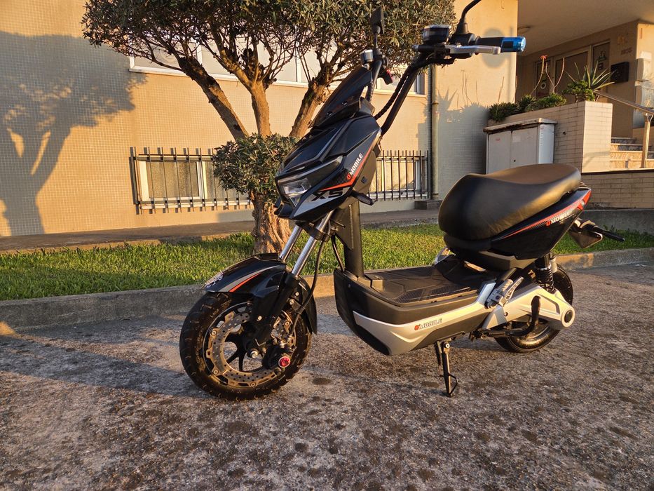 Scooter eletrica