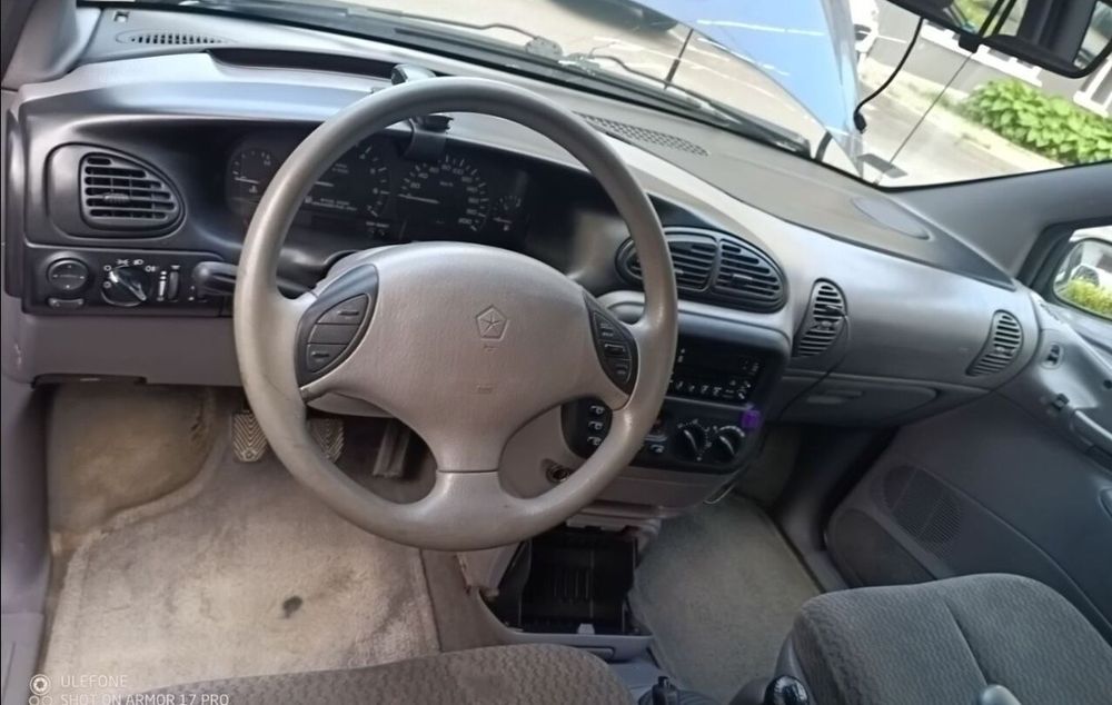Продам Chrycler Grand Voyager 1999