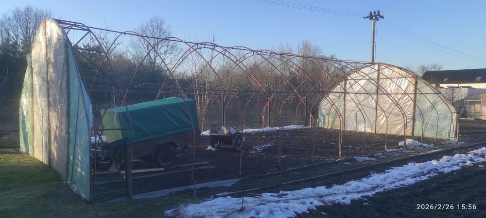 Tunel ogrodniczy foliowy