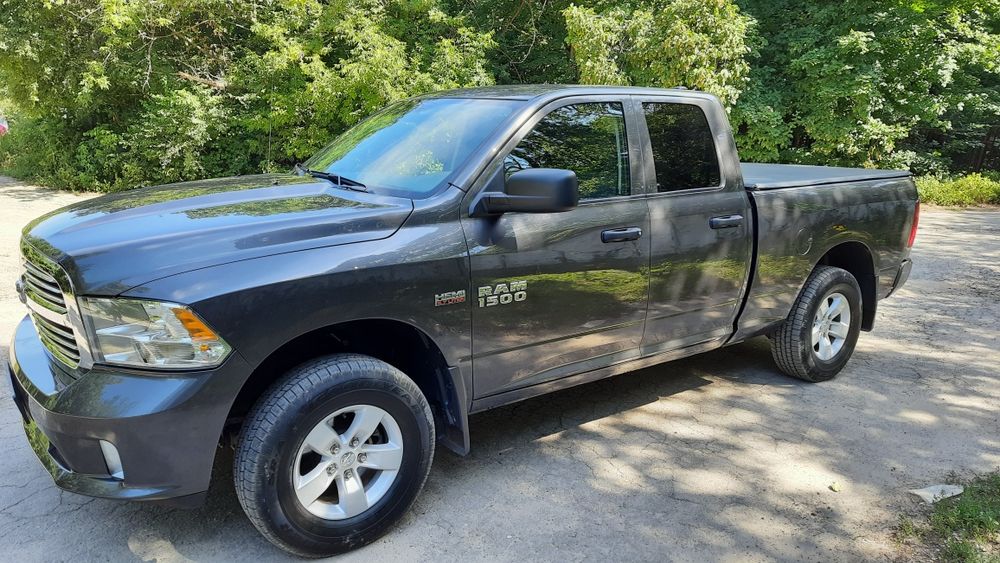 Продам Dodge RAM 1500 2018 г.в.