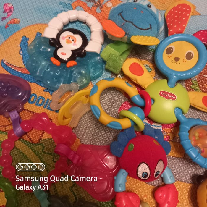 гризунці,брязкальця,іграшки Fisher price