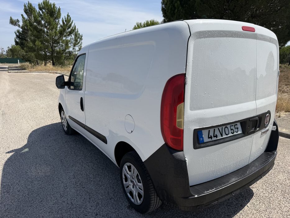 Fiiat doblot  3 lugares  180000km