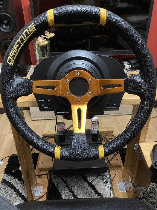 Zestaw do sim driftingu - thrustmaster, logitech