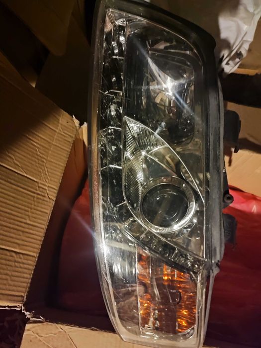 Faróis xenon Audi