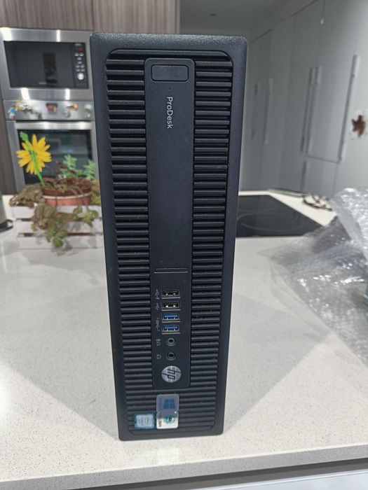 HP prodesk 600 G2 SFF  + fonte de alimentação nova