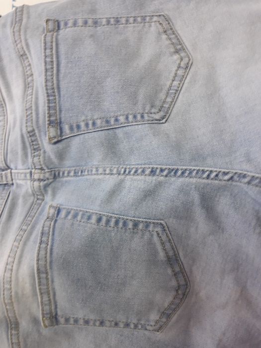 Джинсы до 13лет бу на девочку