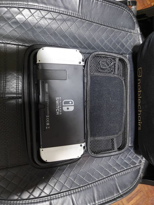 Nintendo Switch V2