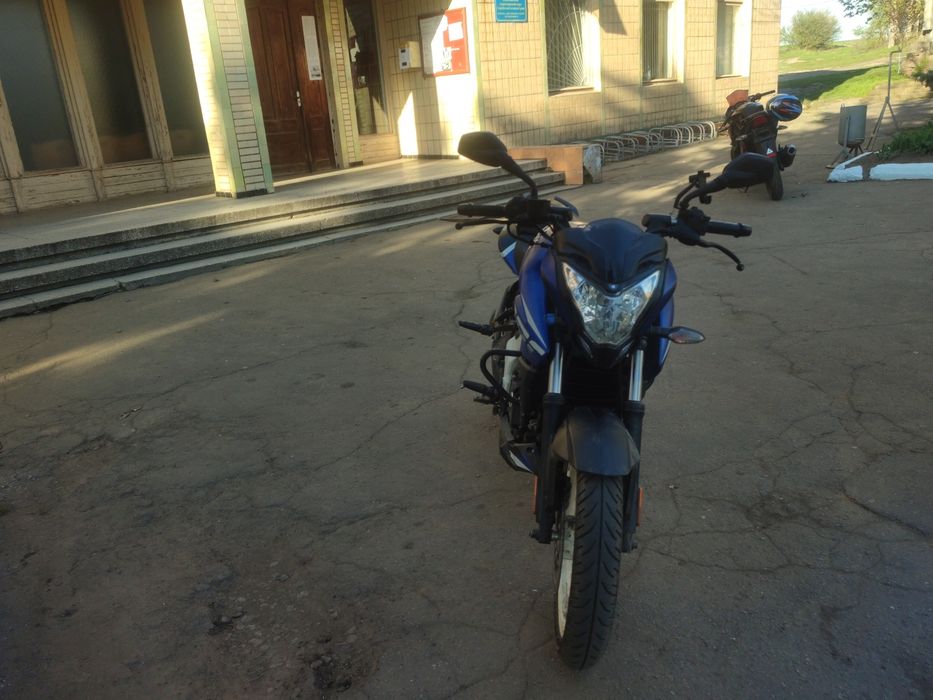 Bajaj pulsar ns 200