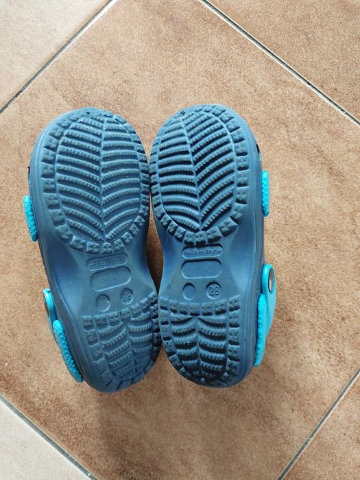 Klapki basenowe 28 buty do wody