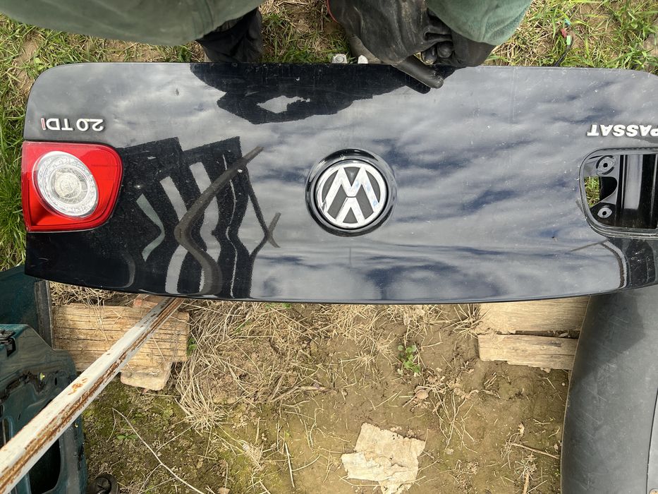 Кришка багажника Volkswagen Passst B 6