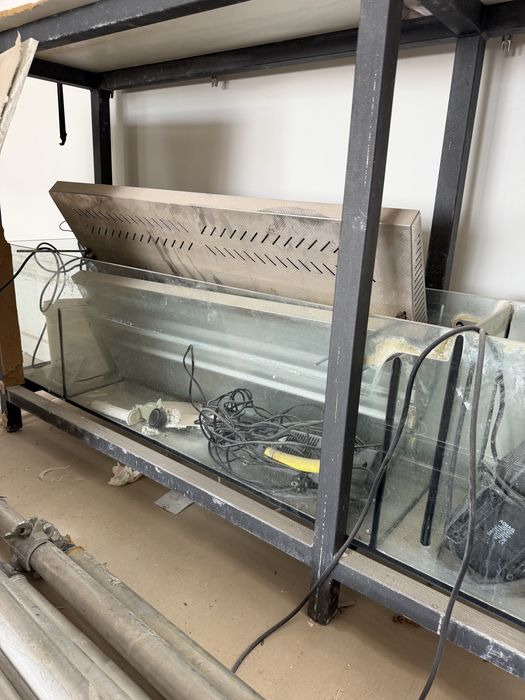 Aquario 2,2x0,4x0,7 movel + sump + 2 bombas circ + 2 termoestato
