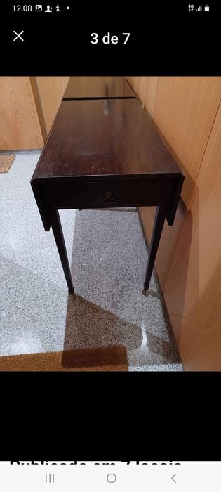 Par de mesas de abas em pau santo