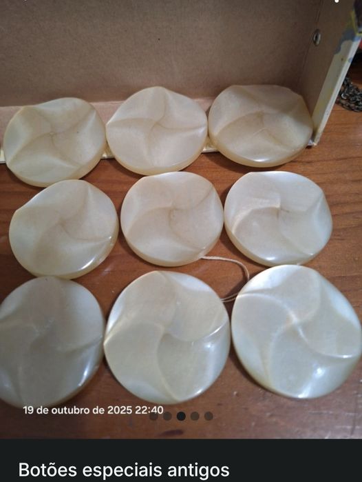 Botões antigos do tempo da minha avó