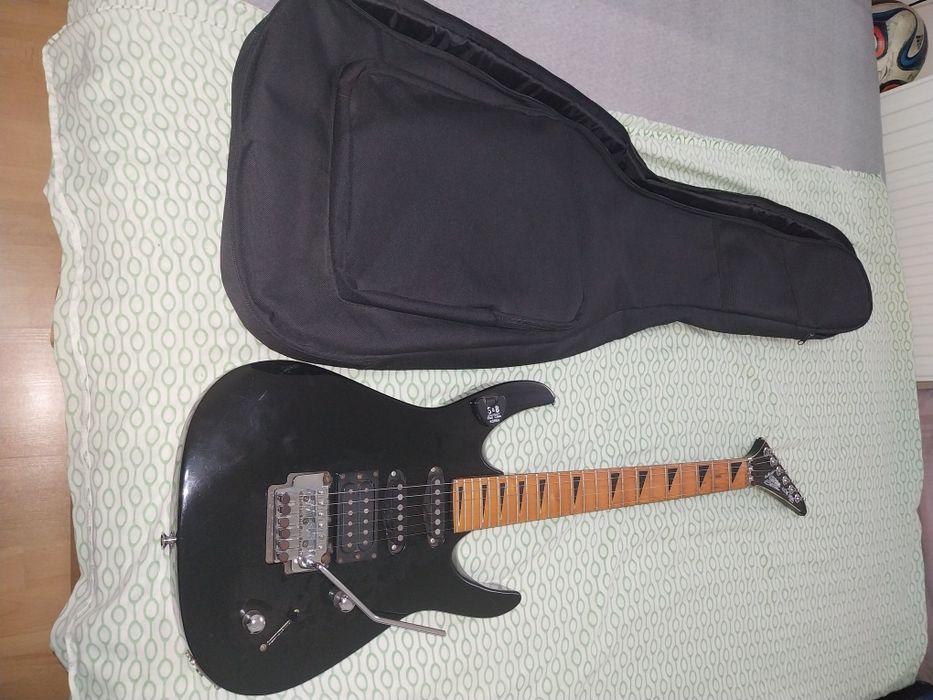 Elektryczna gitara Mayones