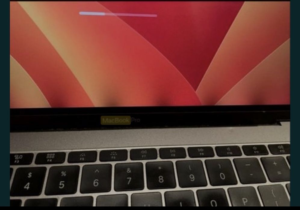 Macbook Pro A1708 uszkodzony