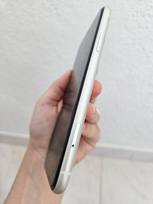 Phone 11 64GB - impecável