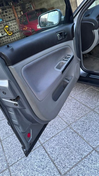 VW Passat 1.9 TDI  130cv