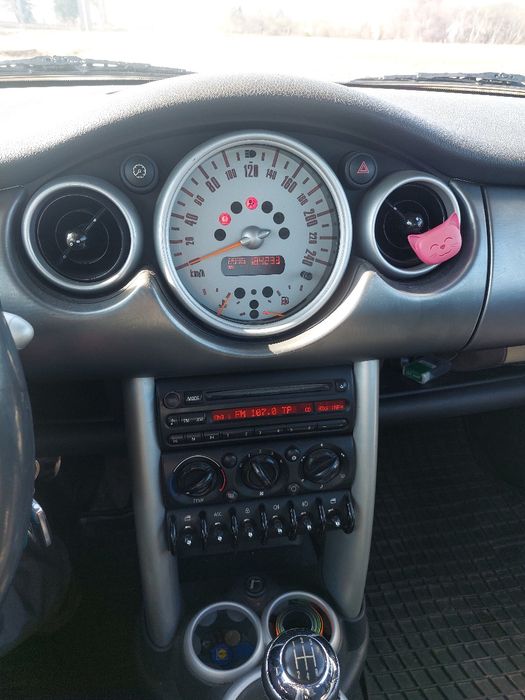 Mini Cooper 1.6 Zadbany.