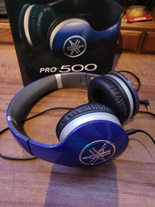 Headphones Yamaha HPH-PRO500 (Sem sinais de uso)