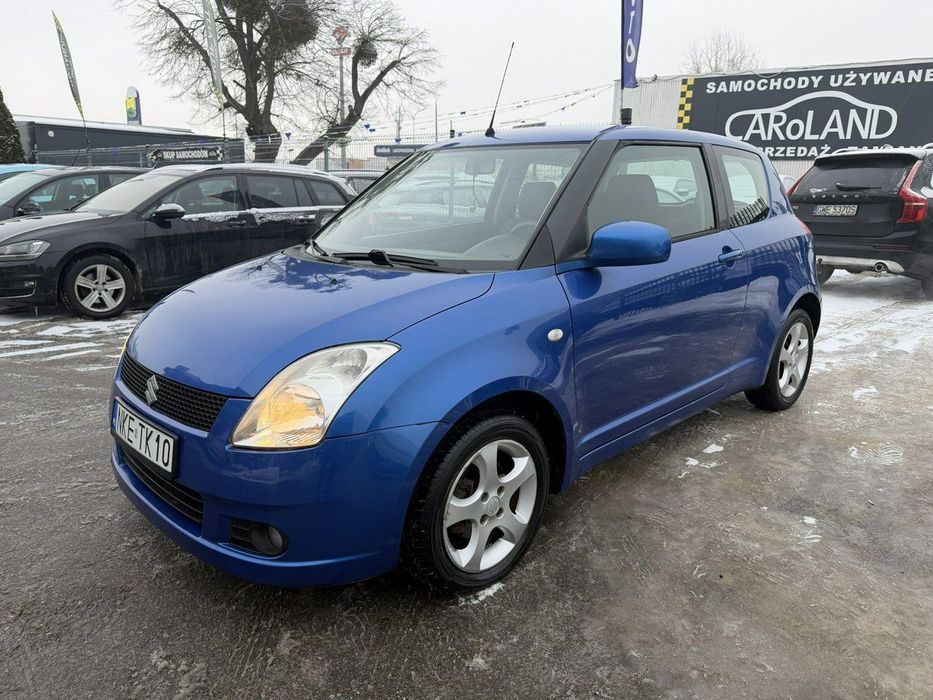 Suzuki Swift Suzuki Swift 1,3 benzyna z klimatyzacją i tempomatem Grzane fotele
