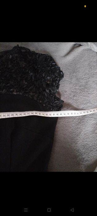 Piekna sukienka mała czarna z cekinami i koronką Kalami exclusive r.40