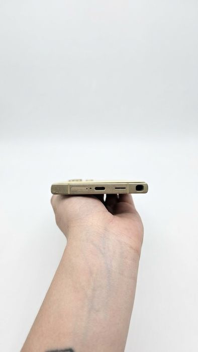 Оригінальні дисплеї Samsung S23 Ultra та S24 Ultra